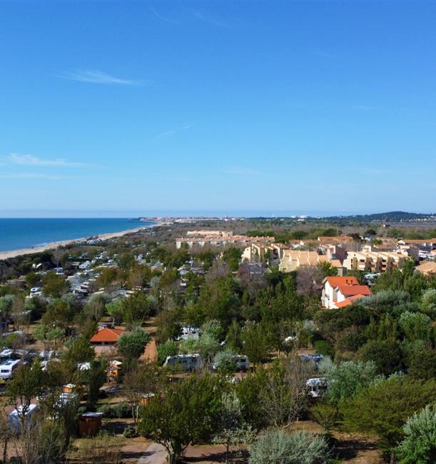 Direct access to the beach - camping hérault